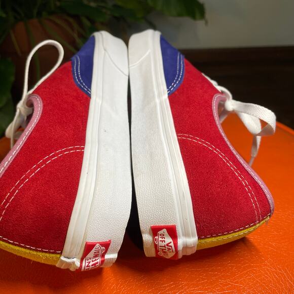 7M 8.5W Vans Color block Sneakers Yellow Red Blue NWOT - Picture 14 of 16